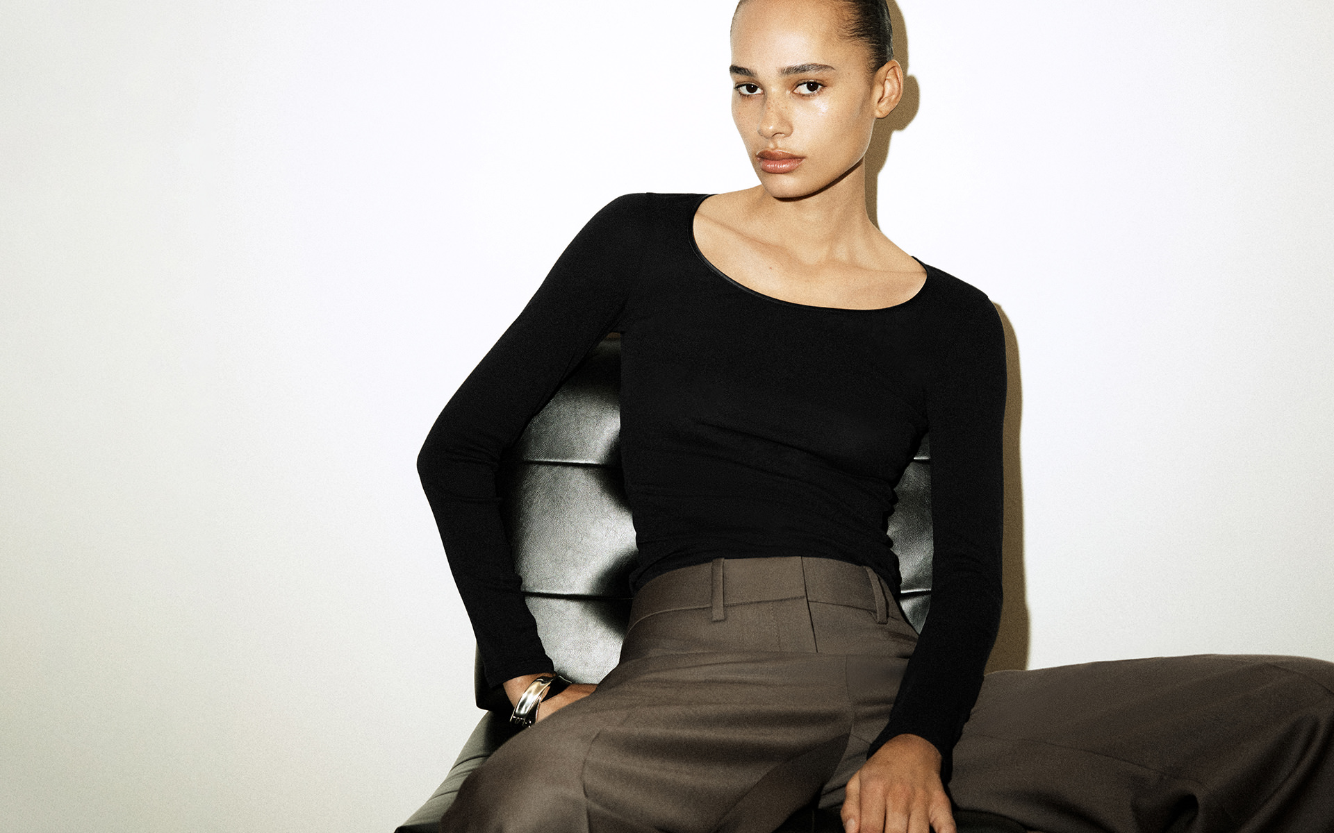 サテントリム　コットンジャージー　ロングスリーブトップス